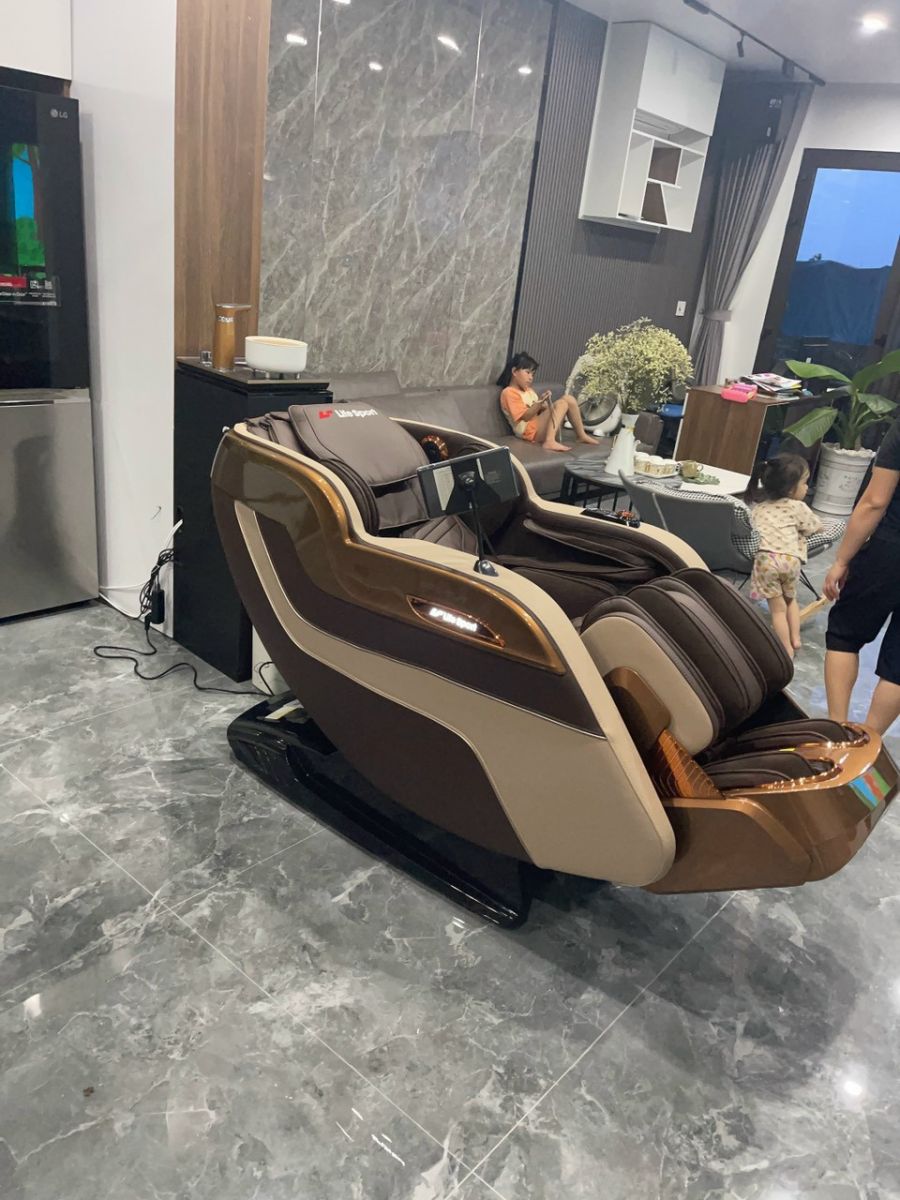 Ghế massage hiện đại LS-650